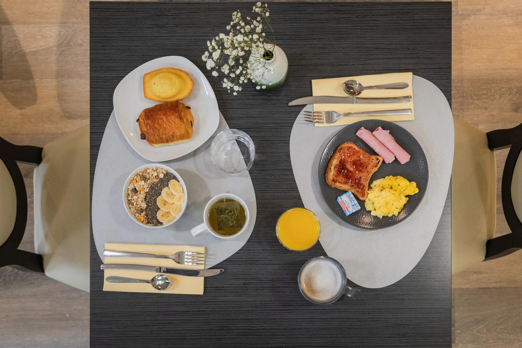 아파트 시티 님 아렌 외부 사진